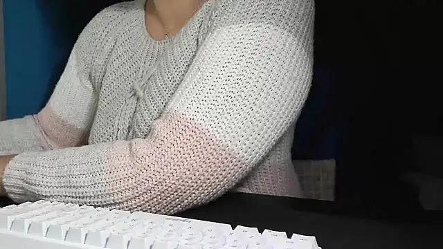 Snapshot of bunnyfox420 chatting on November 16, 2025, 7:08 pm bunnyfox420 online show from November 16, 2025, 7:08 pm