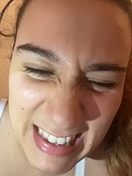 Snapshot of Riverdonttgo chatting on November 18, 2025, 12:05 am Riverdonttgo online show from November 18, 2025, 12:05 am