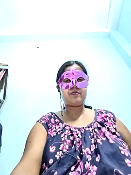 mahi43 online show from February 18, 2025, 7:19 pm