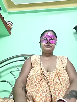 mahi43 online show from March 20, 2025, 5:02 am