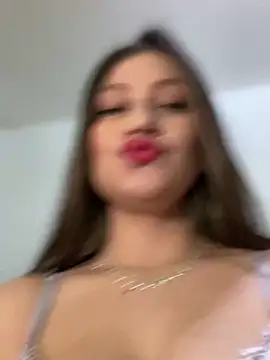 sofia fiore4 online show from January 24, 2025, 11:37 am