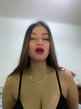 sofia fiore4 online show from February 26, 2025, 9:32 am