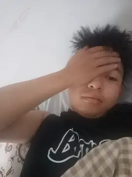 Snapshot of zxc78911 chatting on October 15, 2025, 2:22 am zxc78911 online show from October 15, 2025, 2:22 am