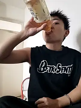 Snapshot of zxc78911 chatting on February 3, 2026, 6:00 am zxc78911 online show from February 3, 2026, 6:00 am