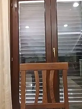 topina8 online show from October 10, 2025, 9:19 am