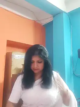 horny lizia online show from February 2, 2026, 6:50 pm