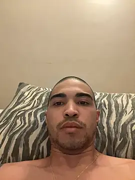 Snapshot of tony51753 chatting on January 26, 2025, 11:50 am tony51753 online show from January 26, 2025, 11:50 am