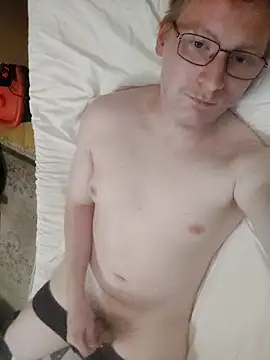 Arttuforyounakedboy online show from March 17, 2026, 2:31 pm