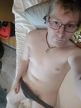 Arttuforyounakedboy online show from March 20, 2026, 1:38 pm