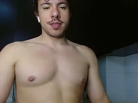 ttylloserxxx online show from March 1, 2025, 4:37 am