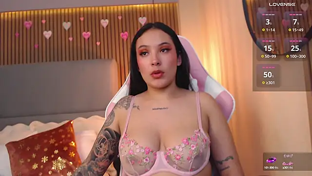 Snapshot of Victoria_Collinns chatting on February 27, 2025, 4:53 pm Victoria Collinns online show from February 27, 2025, 4:53 pm