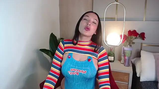 Victoria Collinns online show from October 1, 2025, 12:22 pm