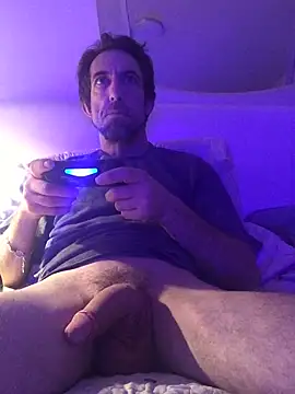 Snapshot of Pilote19 chatting on October 17, 2025, 11:24 am Pilote19 online show from October 17, 2025, 11:24 am