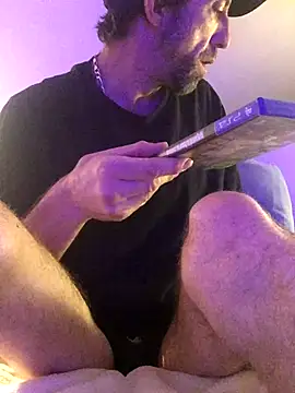 Snapshot of Pilote19 chatting on October 29, 2025, 12:40 pm Pilote19 online show from October 29, 2025, 12:40 pm