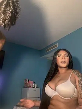 squirmxx10 online show from February 10, 2025, 2:41 am