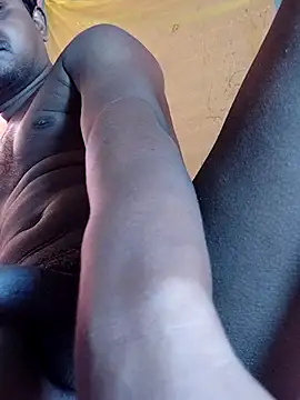 kingg4545 online show from October 28, 2025, 2:59 am