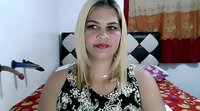 Patricia105 online show from February 7, 2025, 11:13 pm