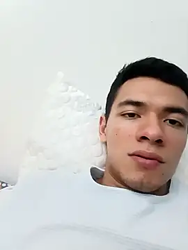 Snapshot of andresiito203 chatting on October 29, 2025, 4:48 am andresiito203 online show from October 29, 2025, 4:48 am