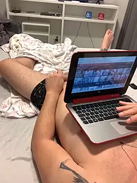 Taurino gostoso online show from January 31, 2025, 1:02 pm