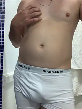 Taurino gostoso online show from March 12, 2025, 5:49 pm
