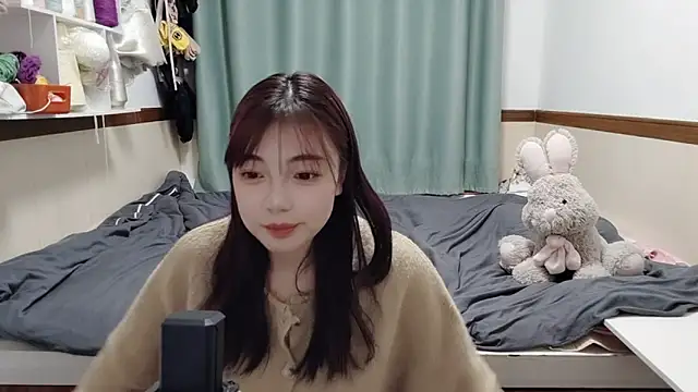 Snapshot of Song_99 chatting on February 7, 2025, 2:26 pm Song 99 online show from February 7, 2025, 2:26 pm