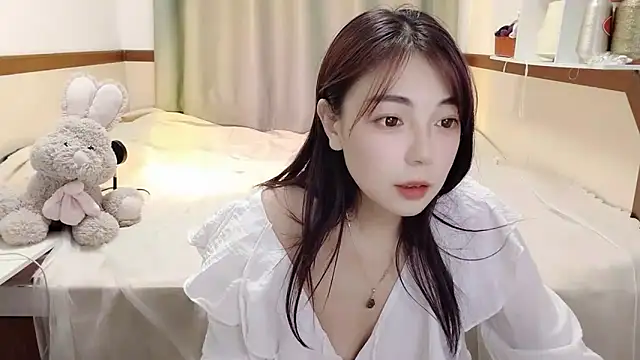 Snapshot of Song_99 chatting on February 11, 2025, 2:46 pm Song 99 online show from February 11, 2025, 2:46 pm