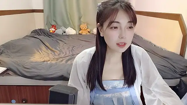 Snapshot of Song_99 chatting on February 21, 2025, 5:09 pm Song 99 online show from February 21, 2025, 5:09 pm