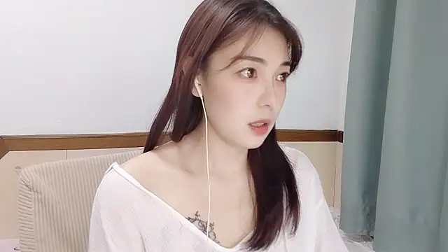 Snapshot of Song_99 chatting on March 2, 2025, 5:25 pm Song 99 online show from March 2, 2025, 5:25 pm