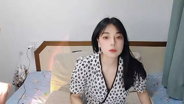 Snapshot of Song_99 chatting on March 3, 2025, 2:04 pm Song 99 online show from March 3, 2025, 2:04 pm
