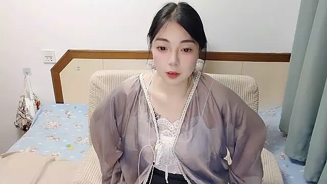 Snapshot of Song_99 chatting on March 7, 2025, 2:23 pm Song 99 online show from March 7, 2025, 2:23 pm