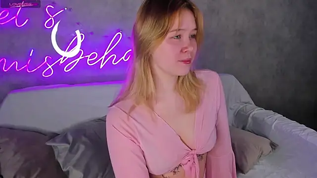 Snapshot of Amy_Kimberlly chatting on September 22, 2025, 12:01 am Amy Kimberlly online show from September 22, 2025, 12:01 am