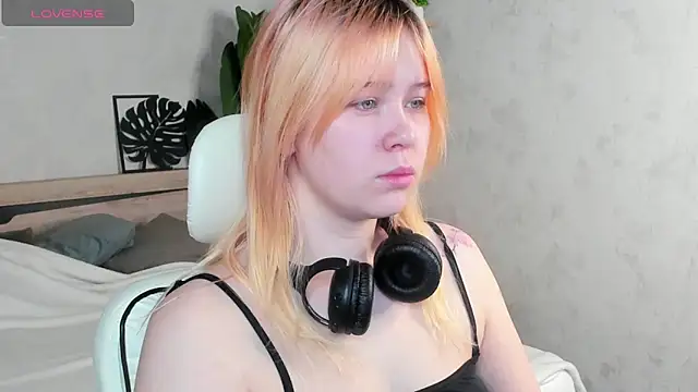 Amy Kimberlly online show from March 20, 2026, 12:26 am