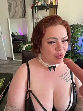 AnastasiaCumowa online show from July 8, 2026, 1:37 pm