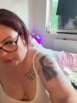 AnastasiaCumowa online show from July 28, 2026, 4:39 pm