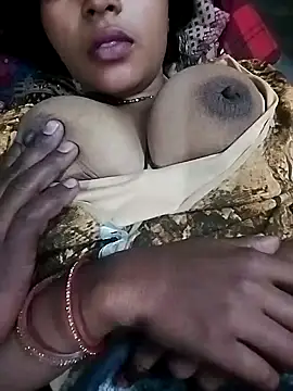 Snapshot of Simrandeshipp chatting on January 29, 2025, 10:11 pm Simrandeshipp online show from January 29, 2025, 10:11 pm