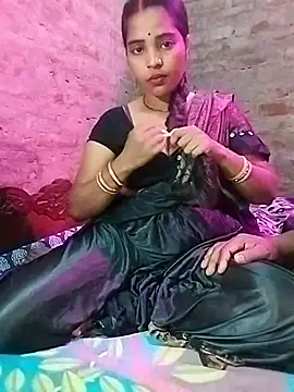 Snapshot of Simrandeshipp chatting on March 10, 2025, 7:07 pm Simrandeshipp online show from March 10, 2025, 7:07 pm