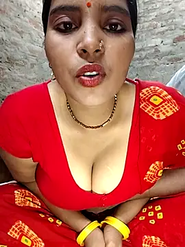 Snapshot of Simrandeshipp chatting on November 29, 2025, 5:38 pm Simrandeshipp online show from November 29, 2025, 5:38 pm