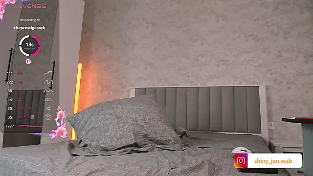 Shiny Jennifer online show from February 20, 2026, 5:02 pm