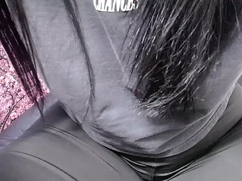 susy pervertt online show from November 4, 2025, 3:44 pm