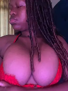 Snapshot of Boneca25 chatting on January 27, 2025, 4:20 am Boneca25 online show from January 27, 2025, 4:20 am