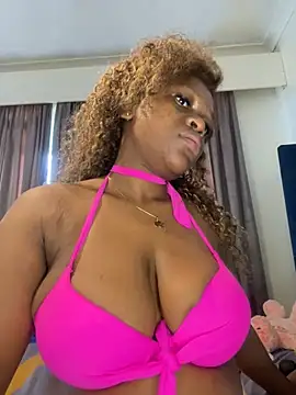 Snapshot of Boneca25 chatting on February 23, 2025, 12:37 pm Boneca25 online show from February 23, 2025, 12:37 pm