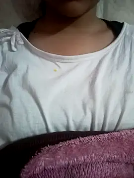 Tanu-00 online show from January 27, 2025, 8:39 pm