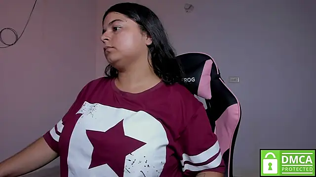 Snapshot of Little_Shaara chatting on September 30, 2025, 8:58 pm Little Shaara online show from September 30, 2025, 8:58 pm