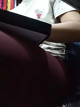 samathasexx online show from June 29, 2026, 10:32 pm