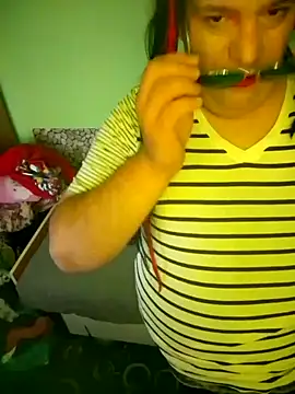 Snapshot of Adrianka chatting on September 16, 2025, 1:17 am Adrianka online show from September 16, 2025, 1:17 am