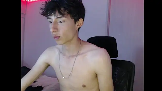 Snapshot of Juanmres chatting on November 7, 2025, 10:54 pm Juanmres online show from November 7, 2025, 10:54 pm