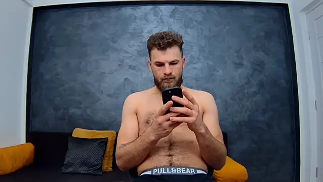 luke eddisonn online show from January 29, 2025, 5:09 am