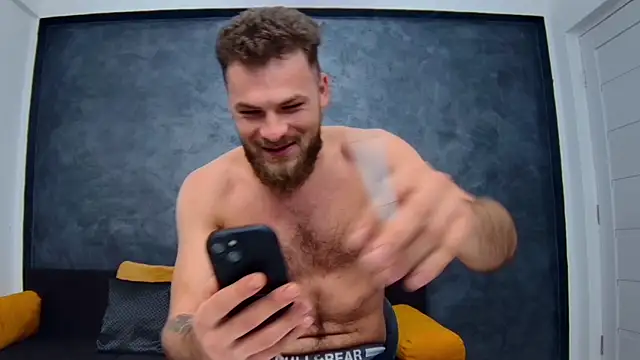 luke eddisonn online show from January 29, 2025, 8:18 am