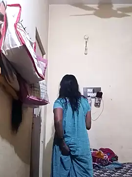 Snapshot of TeluguammayiMahi chatting on February 14, 2025, 2:54 pm TeluguammayiMahi online show from February 14, 2025, 2:54 pm