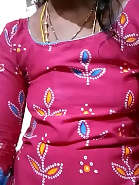 Snapshot of TeluguammayiMahi chatting on February 23, 2025, 4:35 pm TeluguammayiMahi online show from February 23, 2025, 4:35 pm